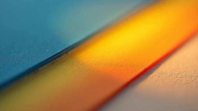 Muestra de un material que cambia de color al aplicarle calor, demostrando un pigmento termocrómico.